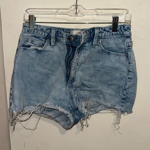 Denim distressed shorts!
